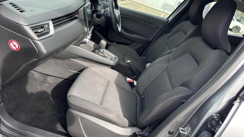 Renault Clio 1.6 E-TECH full hybrid 145 Evolution 5dr Auto Hybrid Hatchback